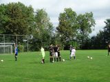 Eerste training SJO D.Z.C. '09/S.K.N.W.K. JO14-1 van het seizoen 2022-2023 (19/116)